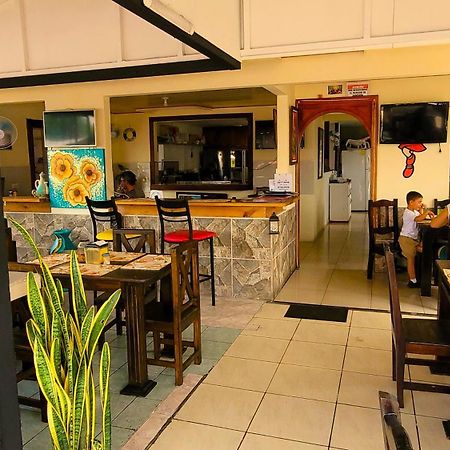 Tico Bed & Breakfast La Fortuna Exterior foto